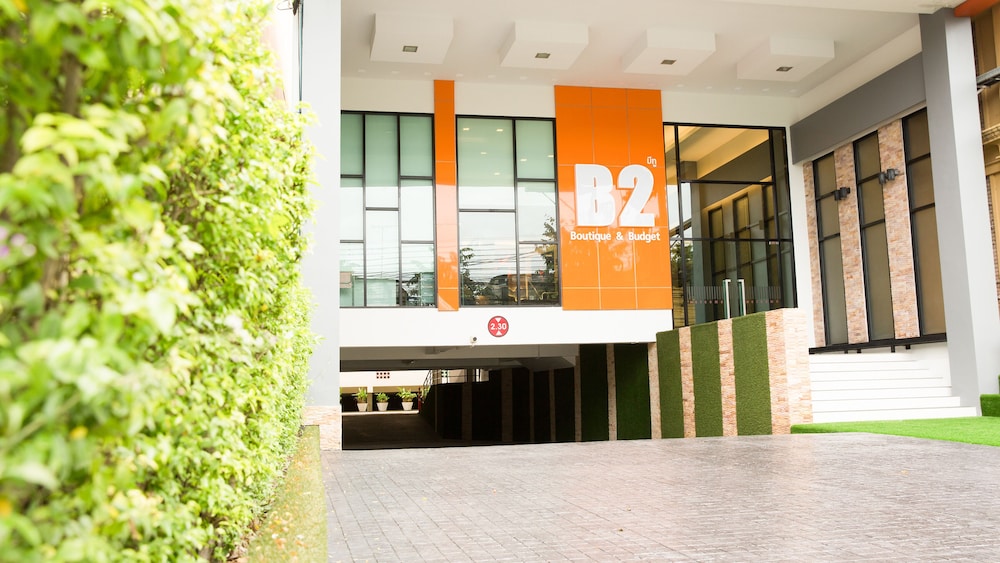 b2 hat yai rat uthit boutique and budget hotel