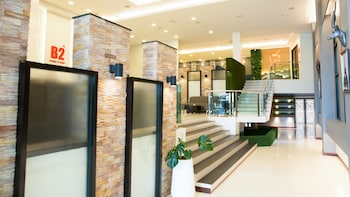 b2 hat yai rat uthit boutique and budget hotel