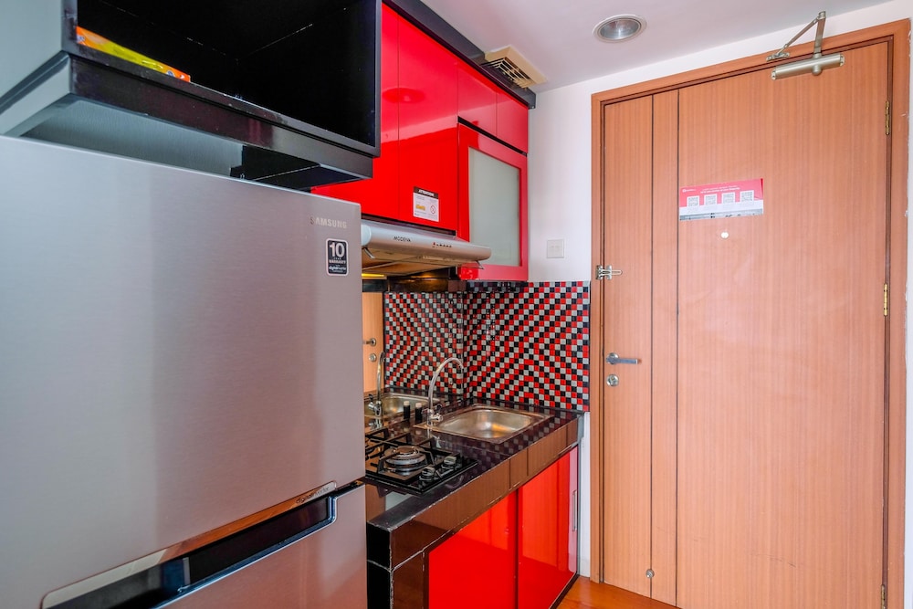 comfortable studio apartment at margonda residence 3