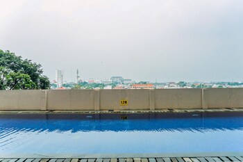 Comfortable Studio Apartment At Margonda Residence 3,,0 star