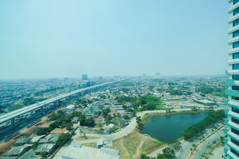 comfy and modern 2br grand kamala lagoon apartment