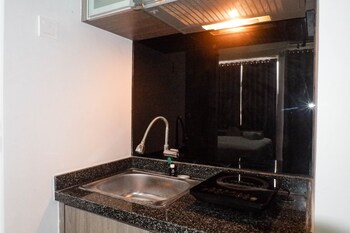 Scenic Studio Apartment At Taman Melati,16Fl #22. Jl. Mulyorejo Utara No. 201,0 star