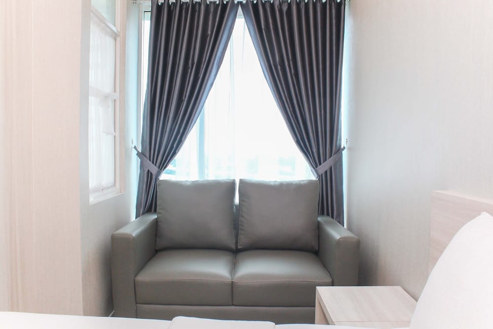 stunning grand kamala lagoon studio apartment