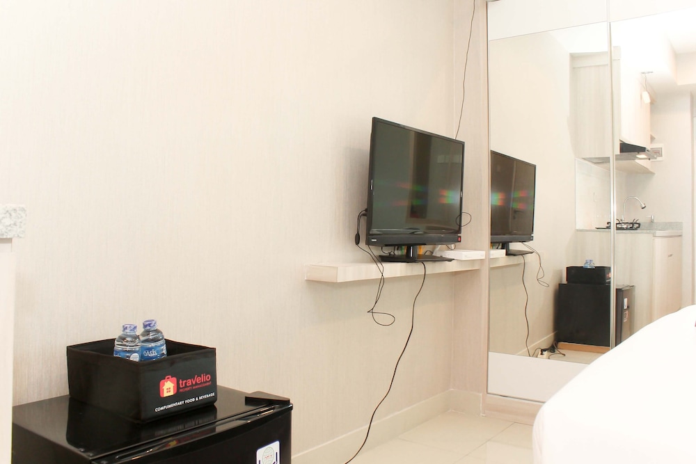 stunning grand kamala lagoon studio apartment