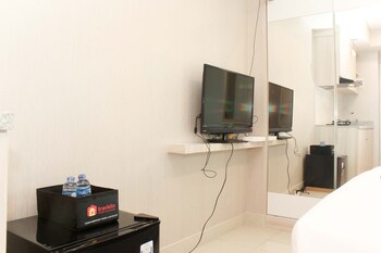 stunning grand kamala lagoon studio apartment