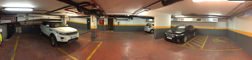 hotel barajas plaza madrid