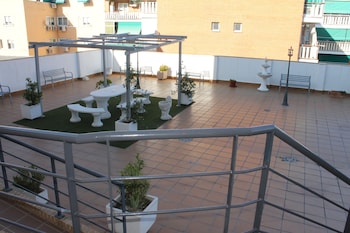 hotel barajas plaza madrid