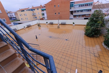 hotel barajas plaza madrid