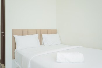 scenic studio apartment at b residence