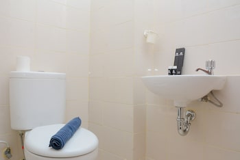 alluring studio at lagoon apartment near bekasi town square