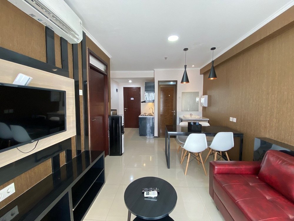 luxurious and cozy 2br gateway pasteur apartment near exit toll