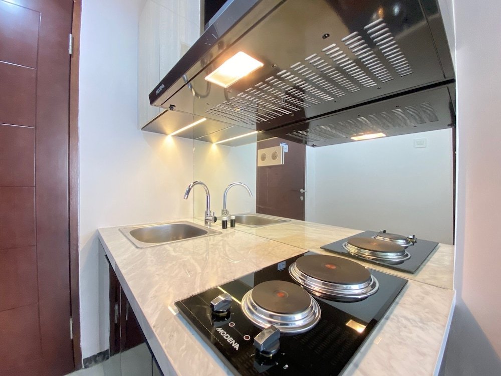 luxurious and cozy 2br gateway pasteur apartment near exit toll
