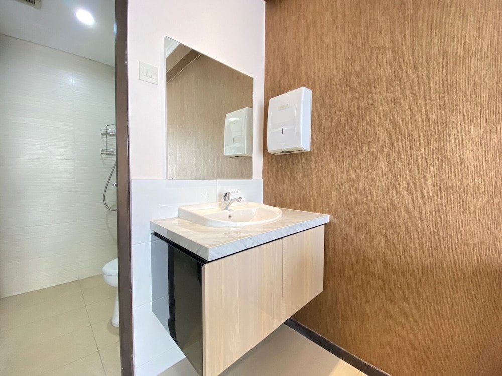 luxurious and cozy 2br gateway pasteur apartment near exit toll