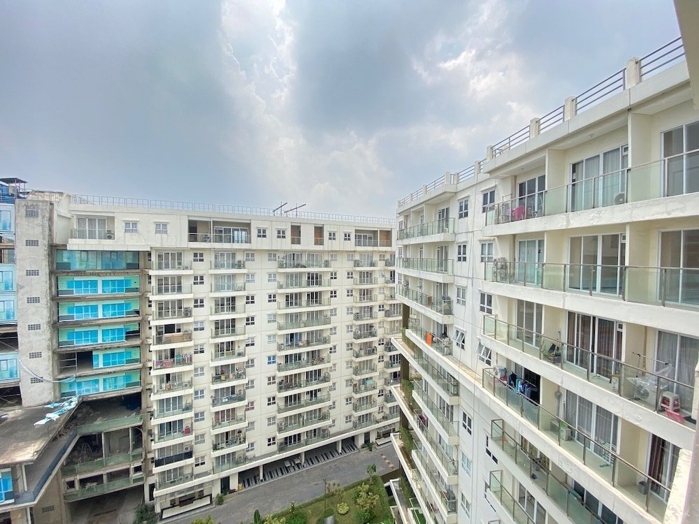 luxurious and cozy 2br gateway pasteur apartment near exit toll