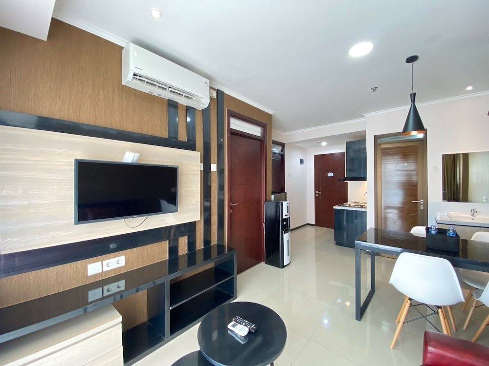 luxurious and cozy 2br gateway pasteur apartment near exit toll