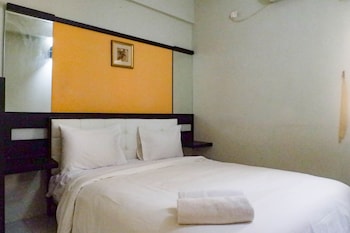 best deal 2br apartment at dian regency near its
