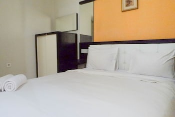 best deal 2br apartment at dian regency near its