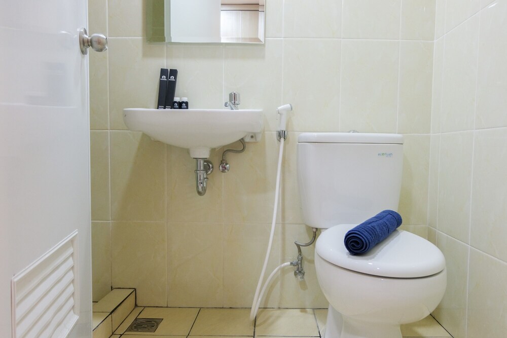 homey studio apartment at m town residence near summarecon mall serpong