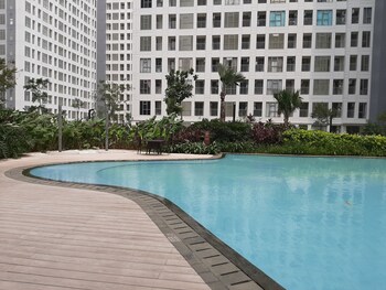 homey studio apartment at m town residence near summarecon mall serpong