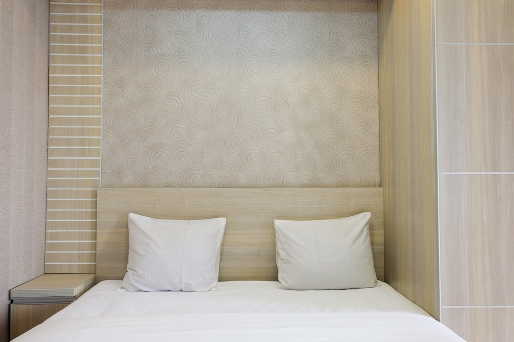 homey studio apartment at m town residence near summarecon mall serpong