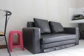 pleasant 2br apartment at gateway ahmad yani