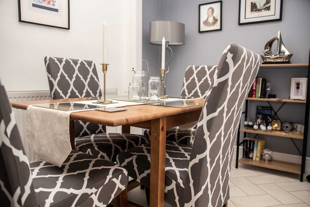 rose apartment 2 bed town centre apartment in ayr