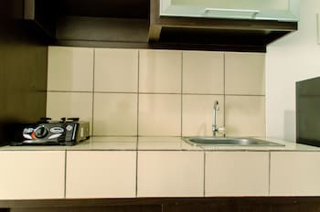 Elegant And Homey Studio At Paramount Skyline Apartment,,0 star