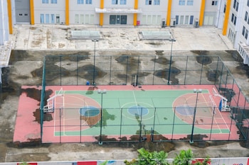 elegant and homey studio at paramount skyline apartment