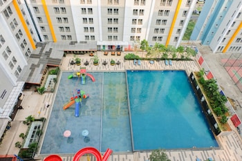 elegant and homey studio at paramount skyline apartment