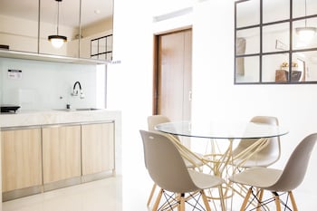 spacious and deluxe 2br gateway ahmad yani cicadas apartment
