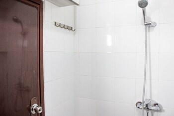 spacious and deluxe 2br gateway ahmad yani cicadas apartment