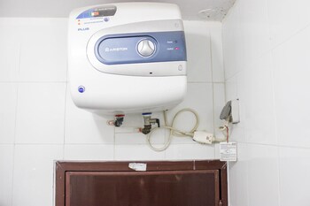 spacious and deluxe 2br gateway ahmad yani cicadas apartment