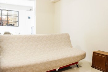 spacious and deluxe 2br gateway ahmad yani cicadas apartment