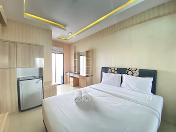 simply 3br apartment at gateway ahmad yani cicadas