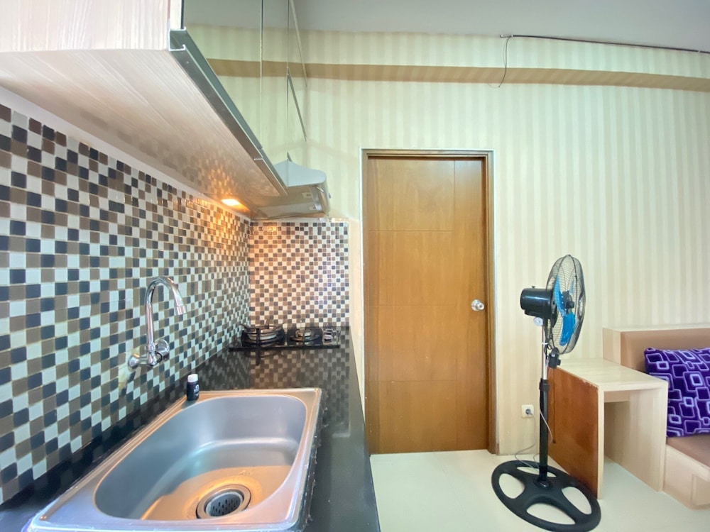 simply 3br apartment at gateway ahmad yani cicadas