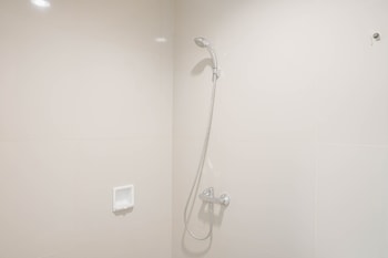 comfortable studio room at tree park bsd apartment