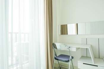 Comfortable Studio Room At Tree Park Bsd Apartment,,0 star