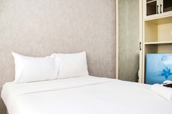 new and cozy studio at patraland urbano apartment