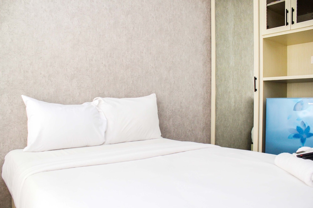 new and cozy studio at patraland urbano apartment