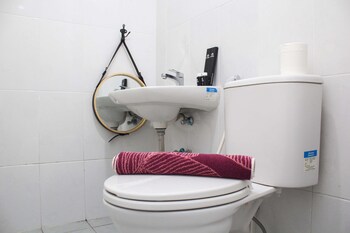 New And Cozy Studio At Patraland Urbano Apartment,,0 star