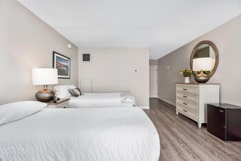 sandy cove first bay family deluxe