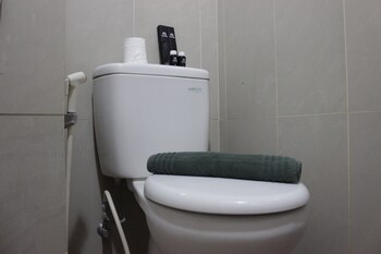 pleasurable studio room near unpad at taman melati jatinangor apartment