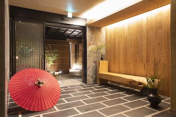hotel kanazawa zoushi