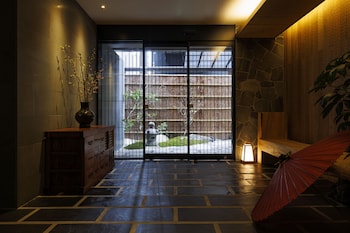 hotel kanazawa zoushi