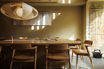 hotel kanazawa zoushi