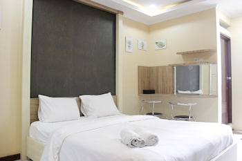 Minimalist Studio Gateway Ahmad Yani,,0 star
