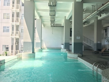 appropriate studio apartment at easton park residence jatinangor near ipdn