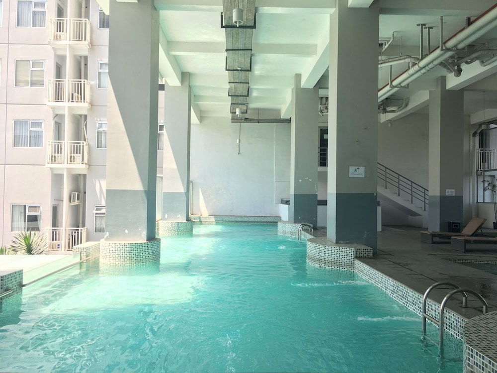 appropriate studio apartment at easton park residence jatinangor near ipdn