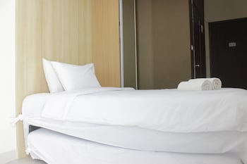 appropriate studio apartment at easton park residence jatinangor near ipdn