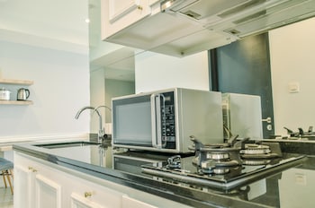 elegant 1br at branz bsd city apartment
